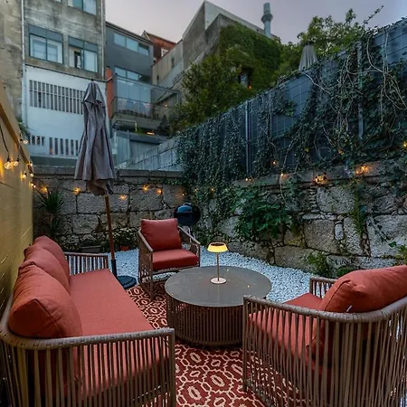 Almada Garden & Parking In Historic Center Apartment Porto